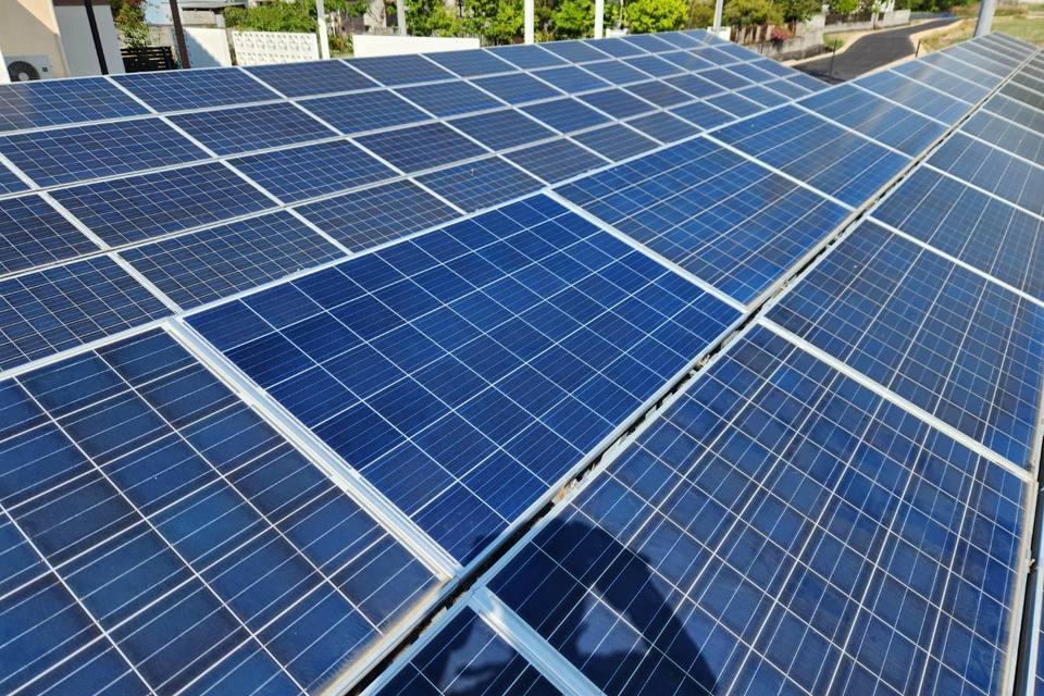 野立て パネル取り替えの画像